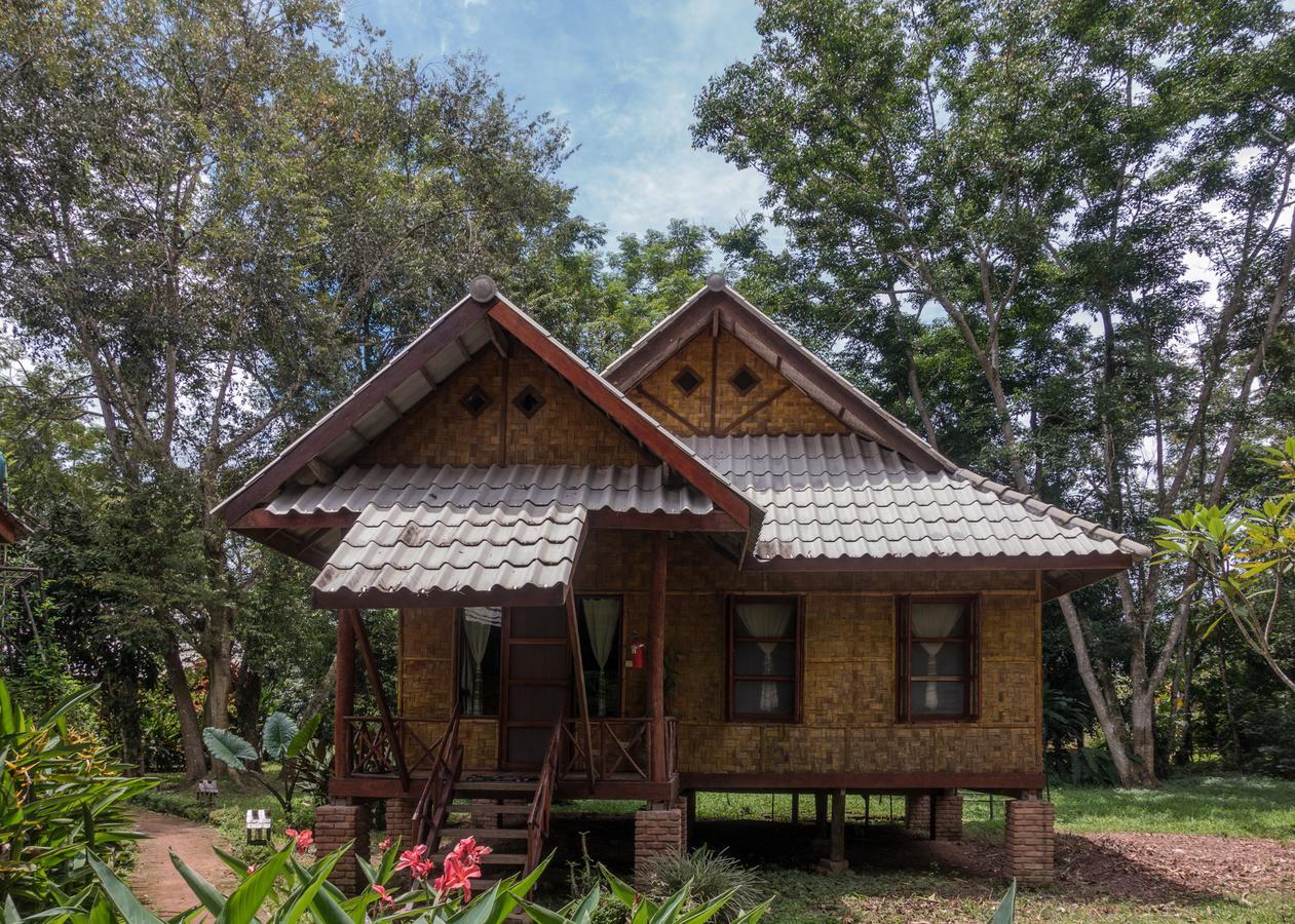 The Boat Landing Hotell Luang Namtha Exteriör bild