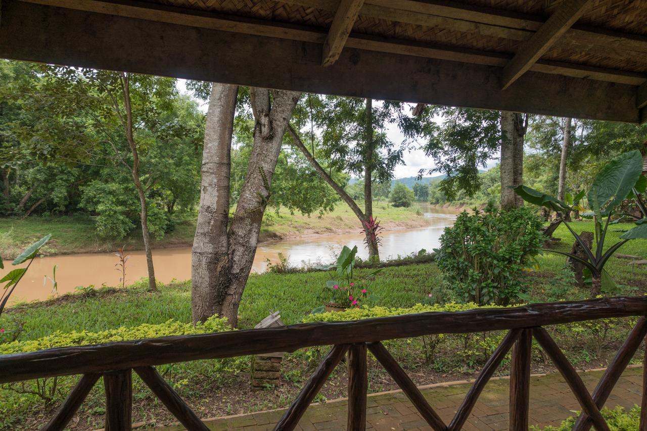 The Boat Landing Hotell Luang Namtha Exteriör bild